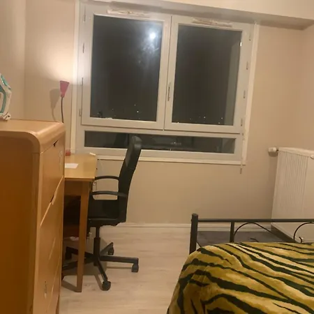 Meublée Et Lumineuse Centre De Séjour chez l'habitant *
